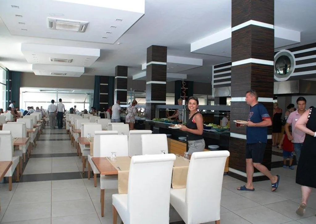 Restaurant, Karya Family Resort, Izmir