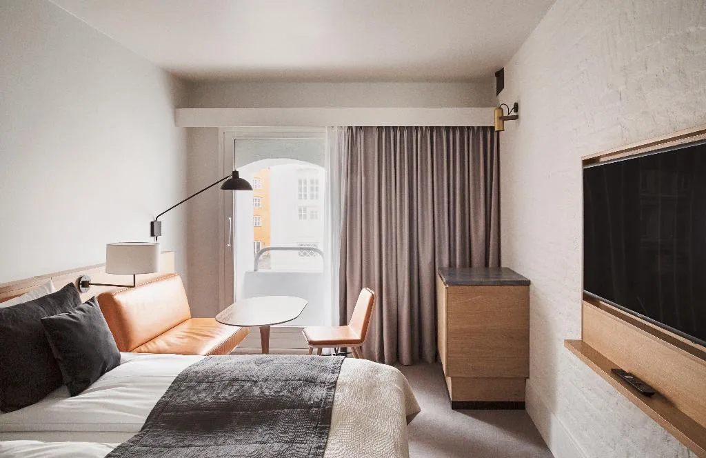 Double or Twin STANDARD Room, Admiral Hotel Copenhagen, Copenhagen