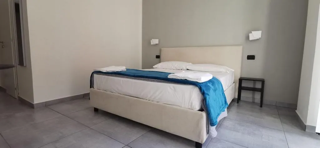 Room, Hi Relais Rooms, Naples