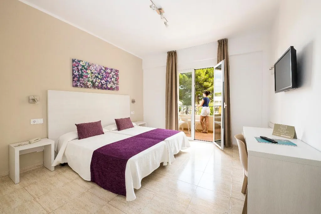 Double or Twin WITH BALCONY Room, Flor los Almendros Hotel, Majorca