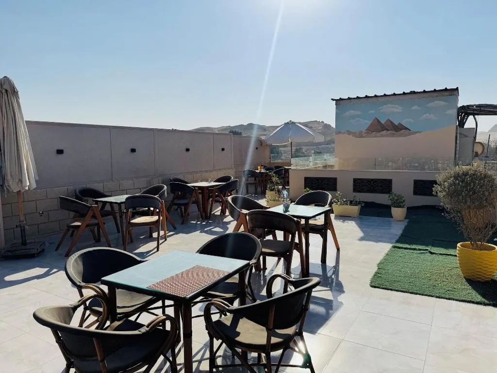 Restaurant, Capital Of Pyramids Hotel, Cairo