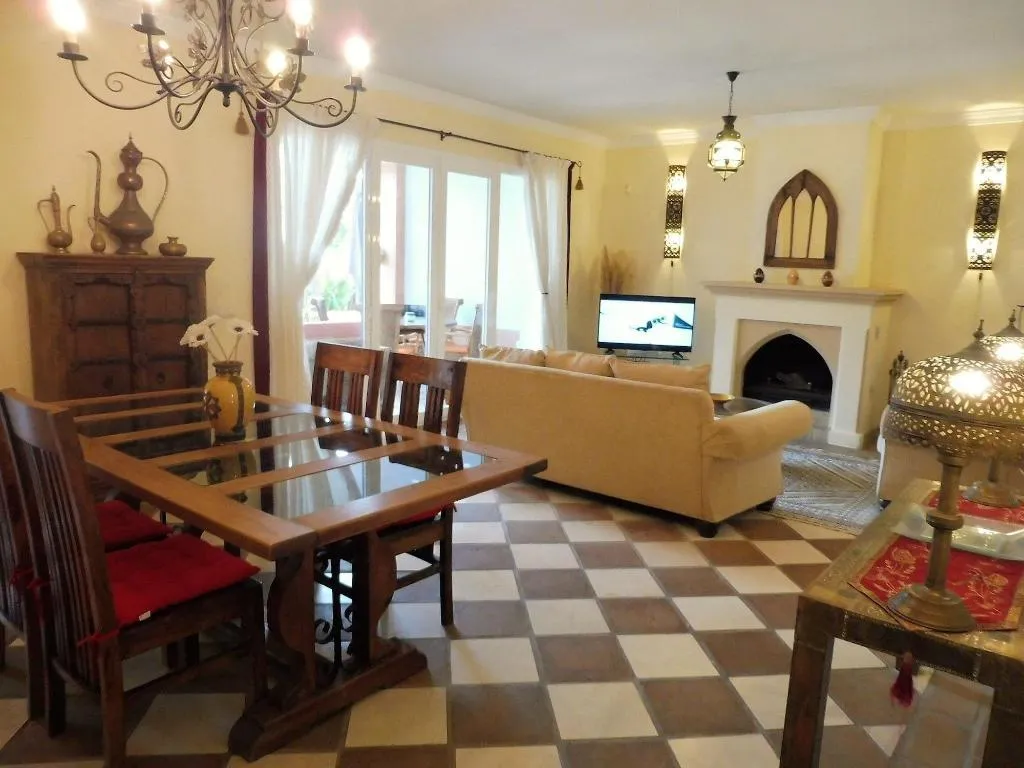 Room, La Perla De Marakech, Costa Del Sol