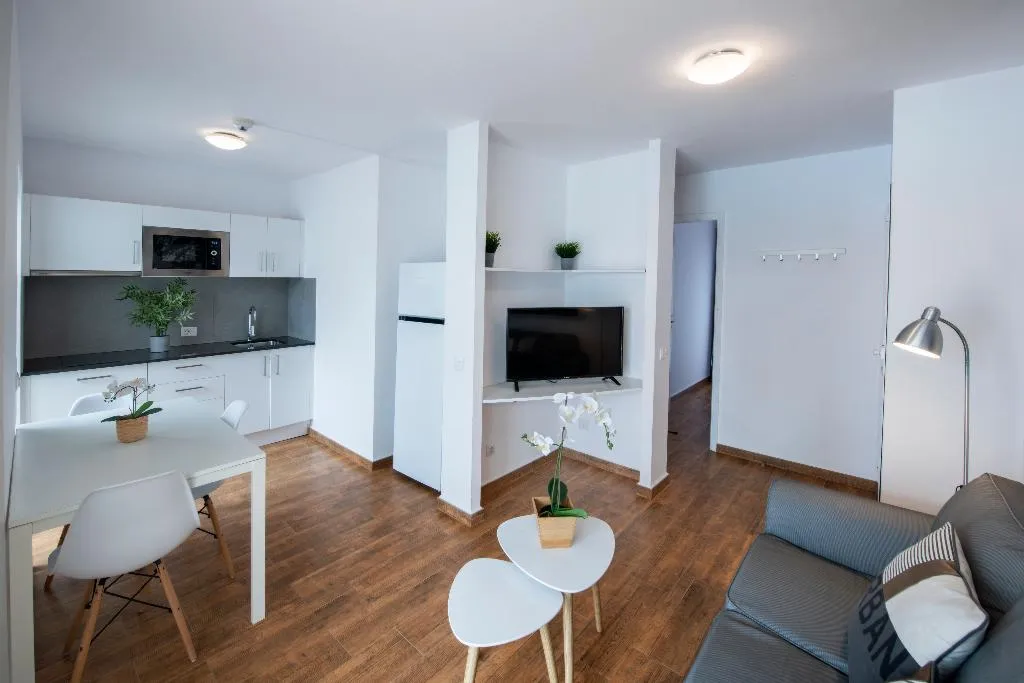 APARTMENT SUPERIOR TWO BEDROOMS Room, Los Rosales, La Palma