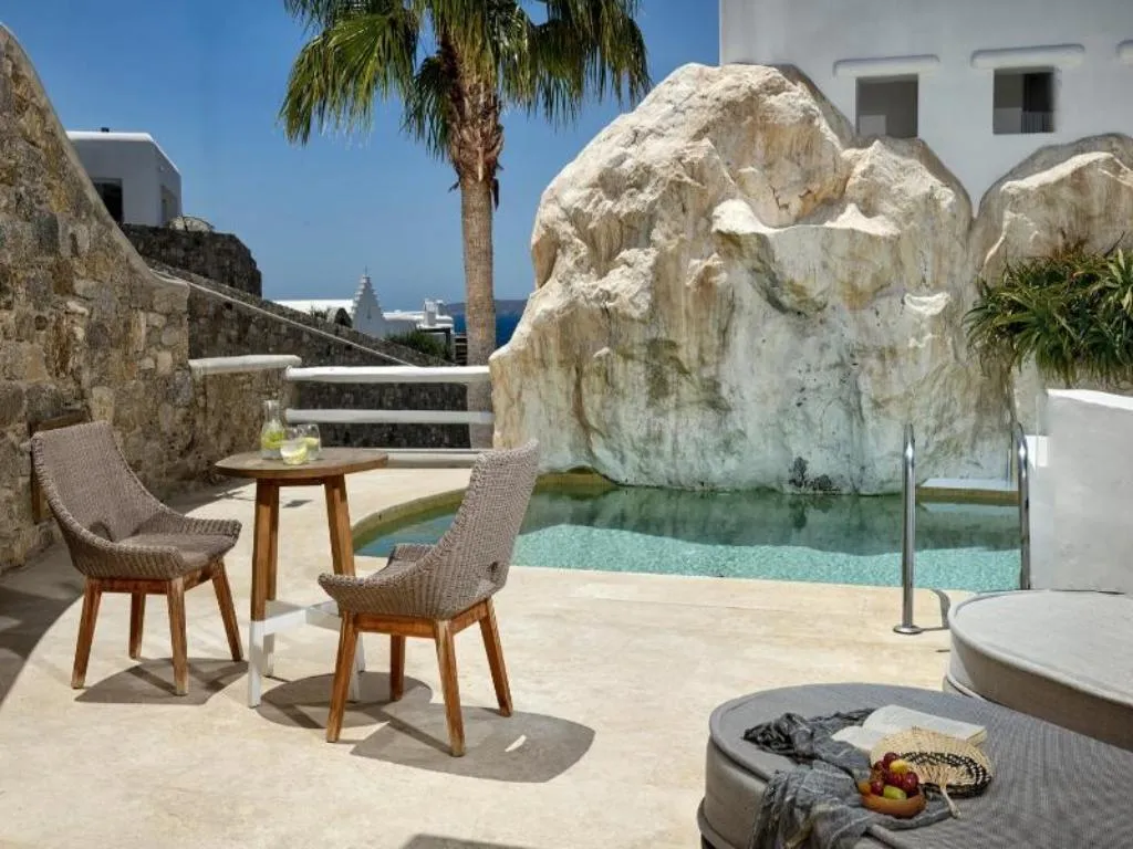 SUITE WITH PRIVATE POOL Room, Anax Resort And Spa, Mykonos