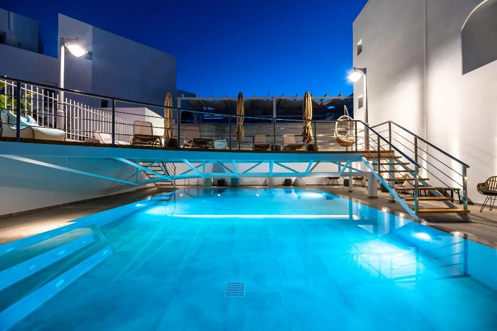Pool, Deluxe Suites Santorini, Santorini