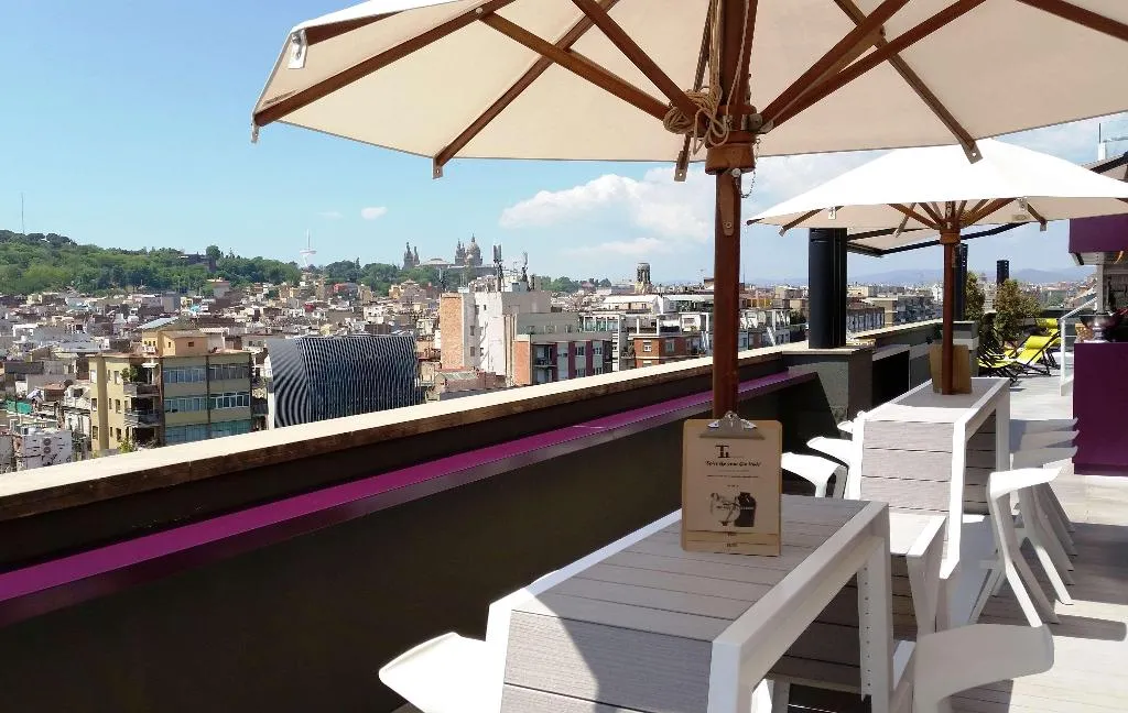 Bar, Barcelona Universal, Barcelona