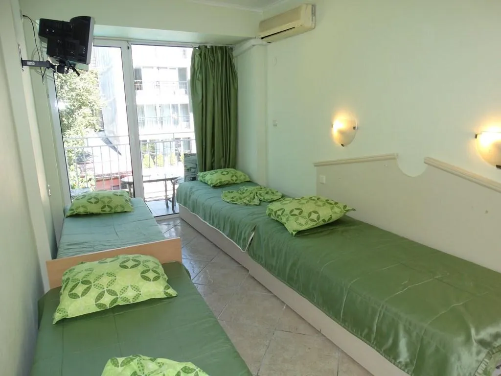 Room, Dana Park, Varna