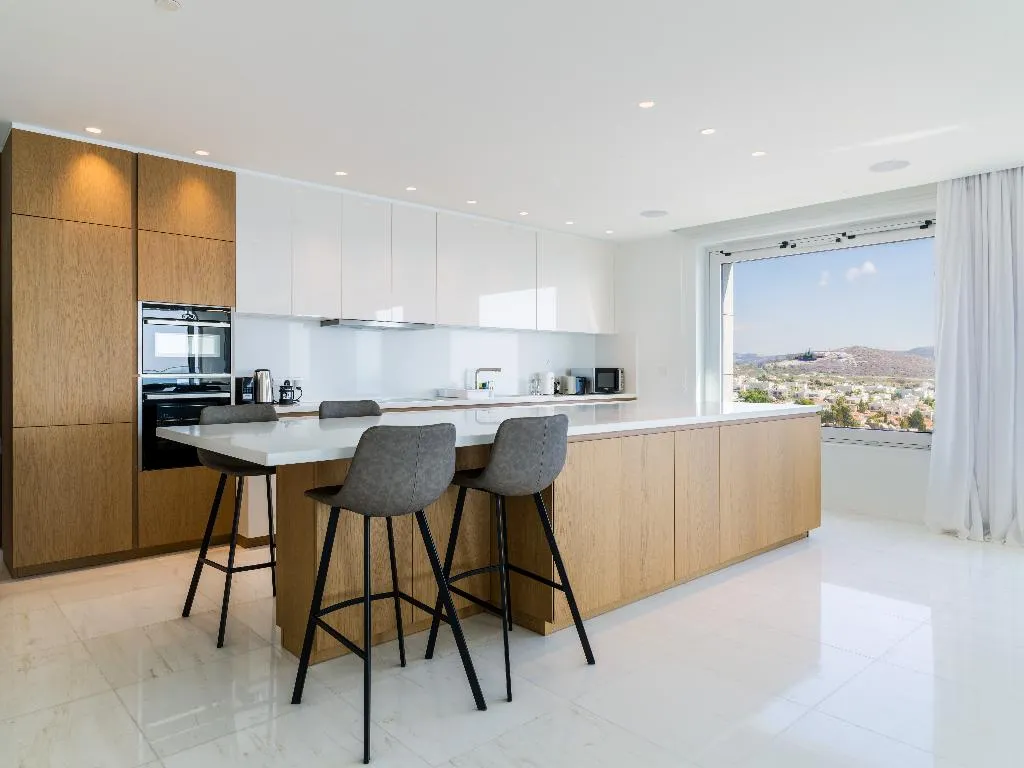 APARTMENT LUXURY Room, The Tower at St Raphael Resort, Cyprus