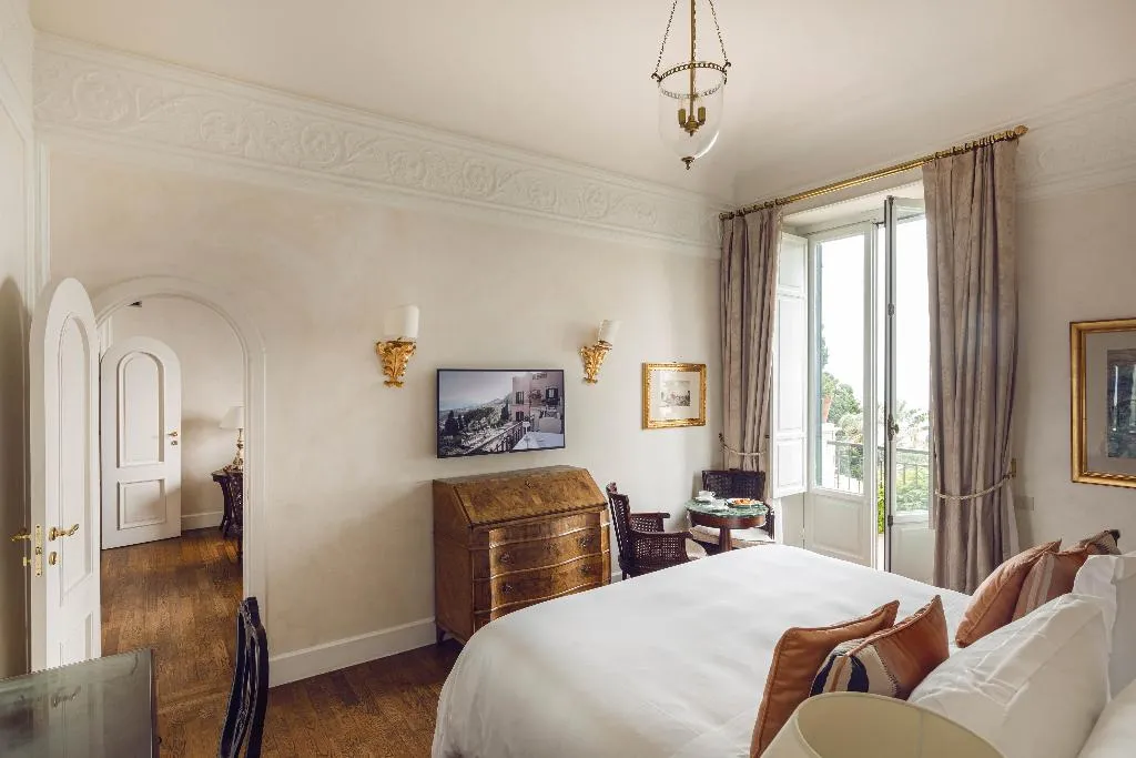 SUITE DELUXE Room, Grand Hotel Timeo, A Belmond Hotel, Taormina, Taormina