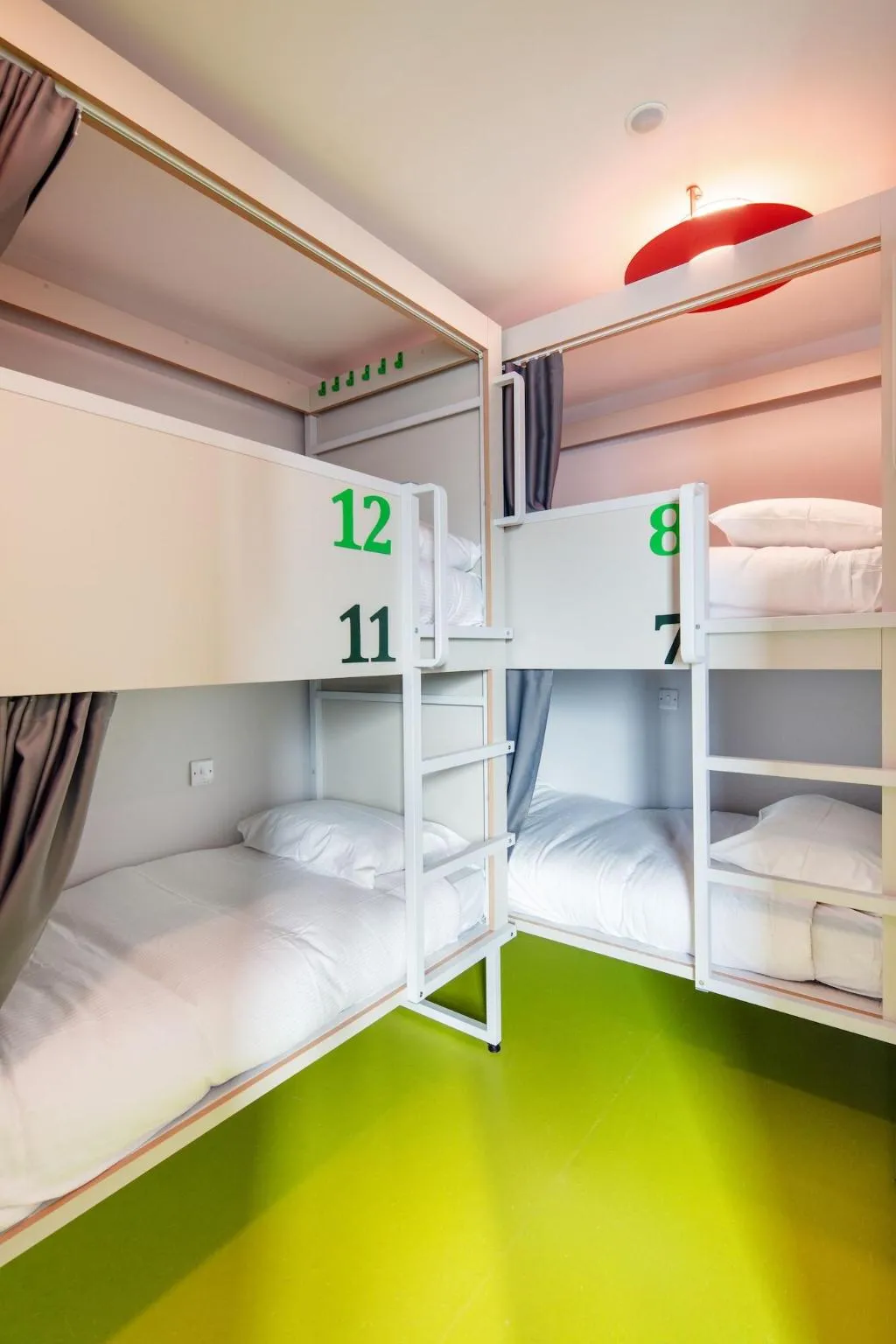 Room, Clink i Lár, Dublin