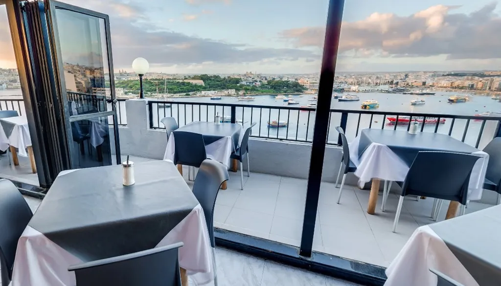 Restaurant, Sliema Marina Hotel, Malta