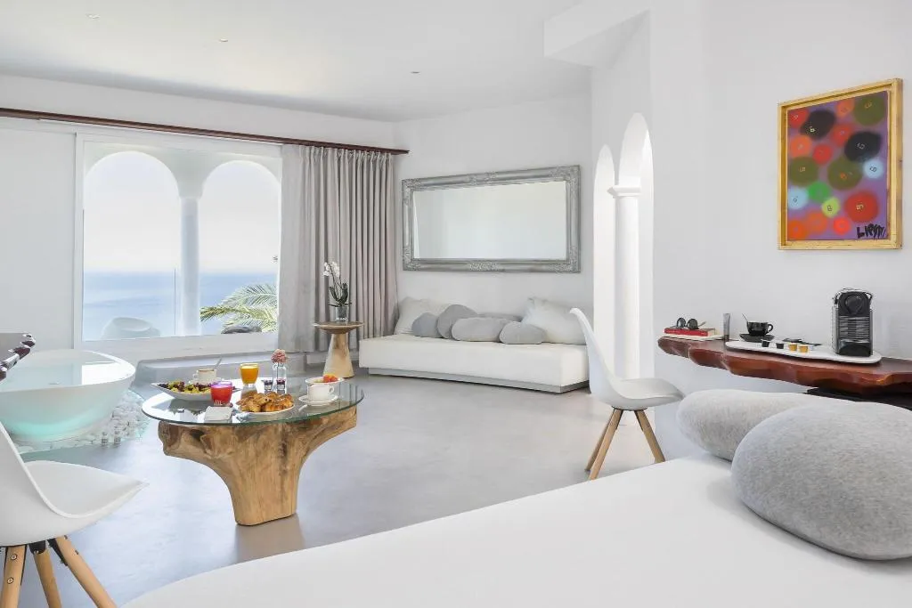 DOUBLE STANDARD Room, Hacienda Na Xamena, Ibiza
