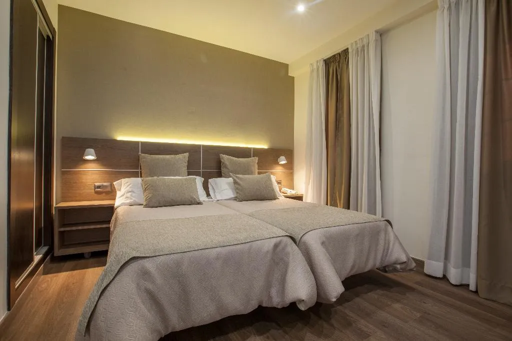 Room, Don Paco, Costa Del Sol