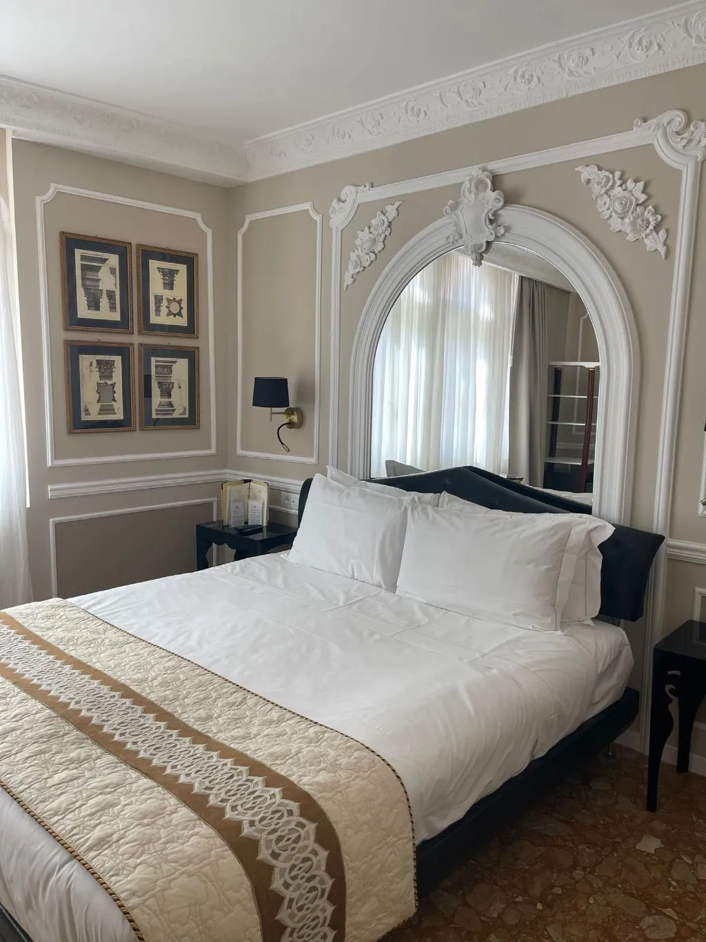SUITE DELUXE ONE BED Room, Hotel Santo Stefano, Venice
