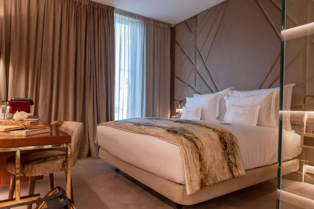 Room, Wine & Books Lisboa - Wbl, Lisbon