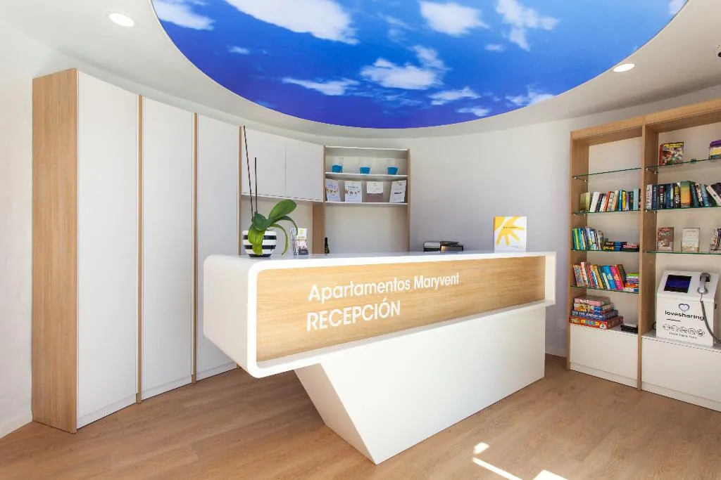 Lobby, R2 Maryvent Beach Apartment, Fuerteventura