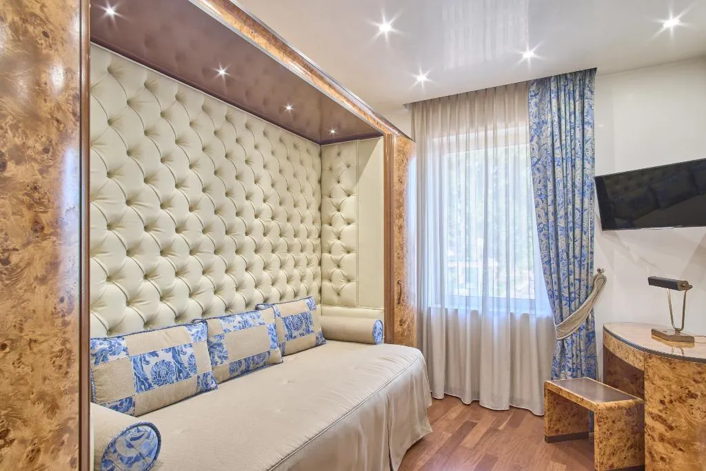 SINGLE DELUXE CITY VIEW Room, Santa Chiara, Venice