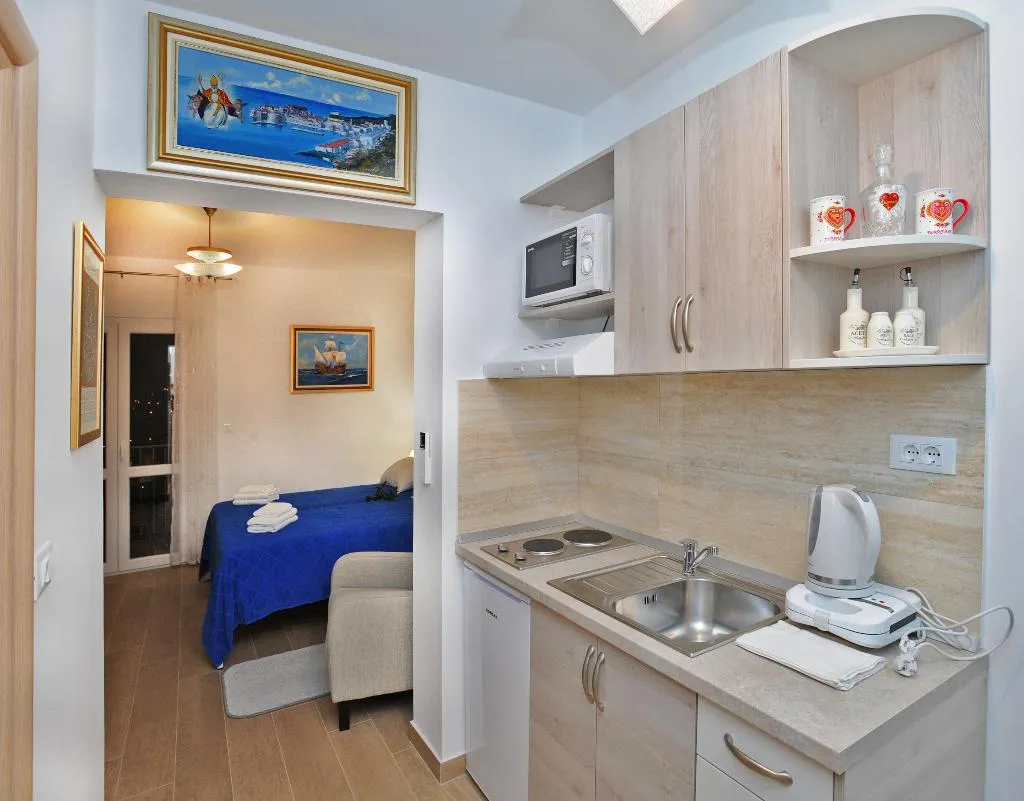 STUDIO SEA VIEW WITH BALCONY Room, Nika Family Apartments, Dubrovnik