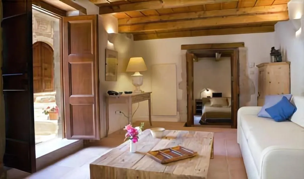 Room, Kapsaliana Village Hotel, Crete