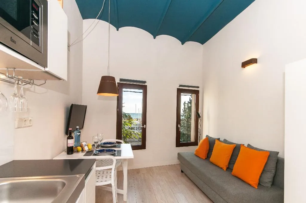 APARTMENT TWO BEDROOMS Room, Eco Grus Apartaments, Barcelona