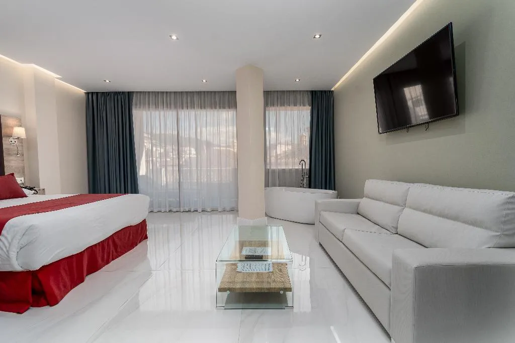JUNIOR SUITE STANDARD Room, Los Arcos, Costa Del Sol