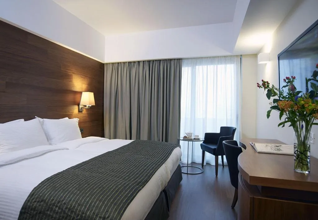 DOUBLE PREMIUM KING BED Room, Samaria, Crete