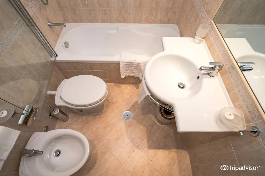 DOUBLE CLASSIC CITY VIEW Room, Colonna Palace, Rome