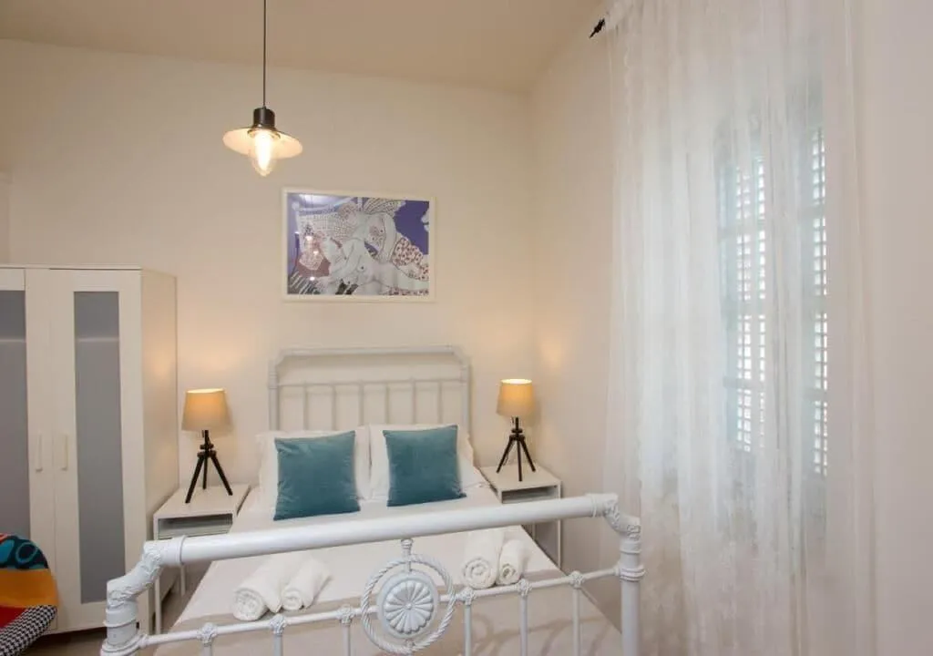 Room, Shongas Inn, Cyprus