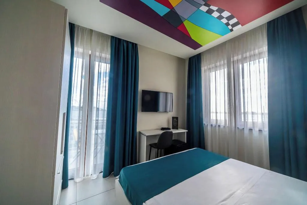 Room, Happyrooms, Naples
