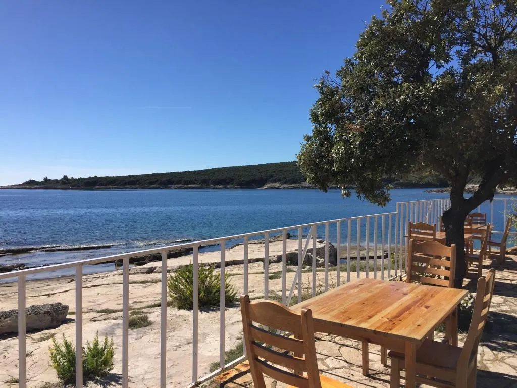 Bar, Duga Uvala, Istria