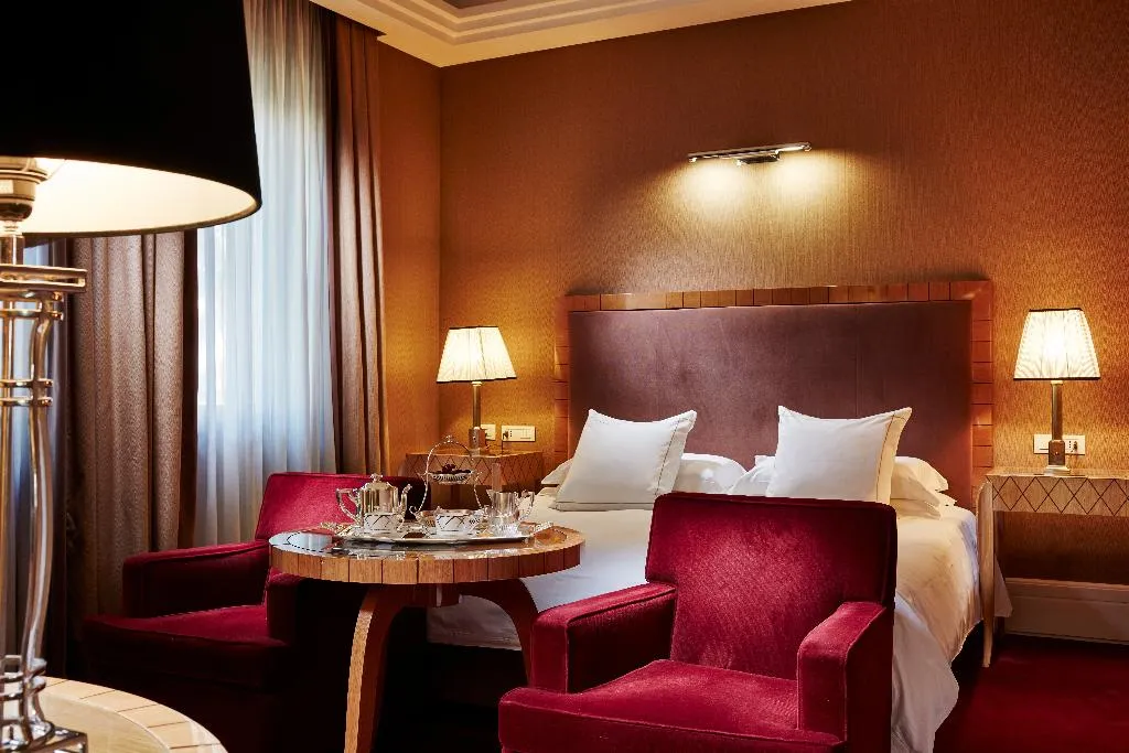 Room, Hotel Lord Byron Small Luxury Hotels of the World, Rome