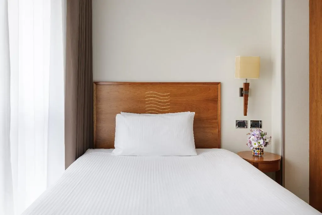 SINGLE CLASSIC Room, Dei Cavalieri Caserta, Naples