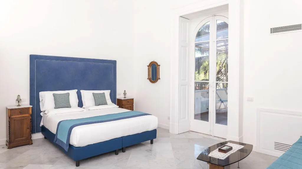 Room, Villa Manning Relais, Naples