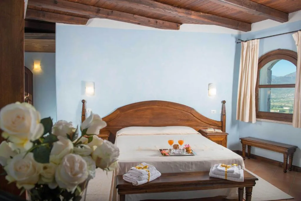 DOUBLE CLASSIC Room, Tenuta Su Vrau, Olbia
