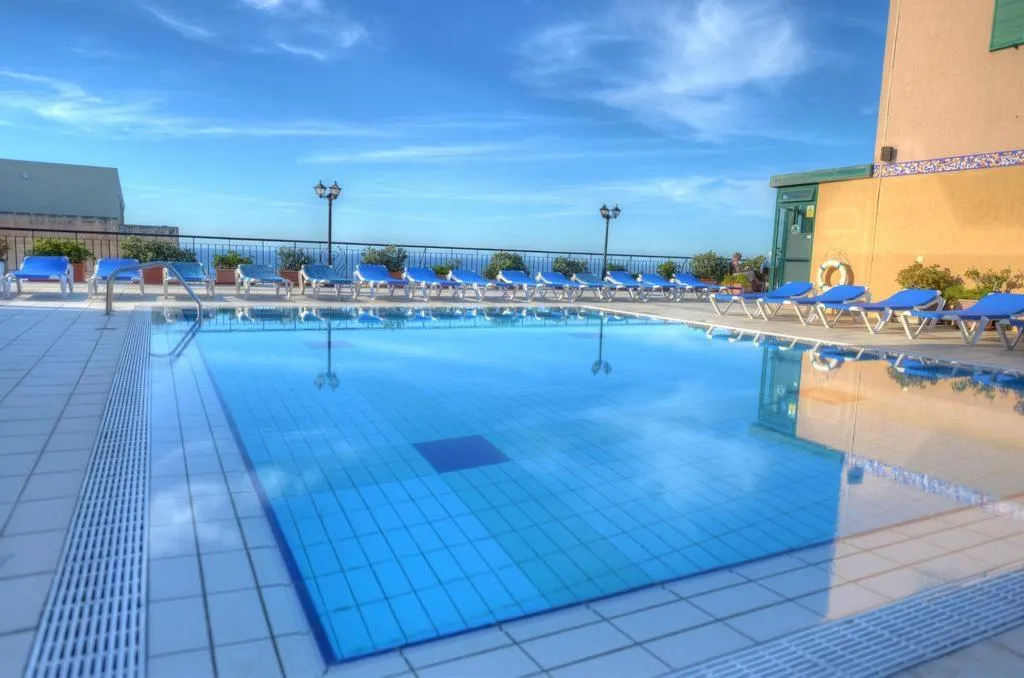 Terrace, VIVALDI HOTEL MALTA (Powered by Verdi Hotels), Malta