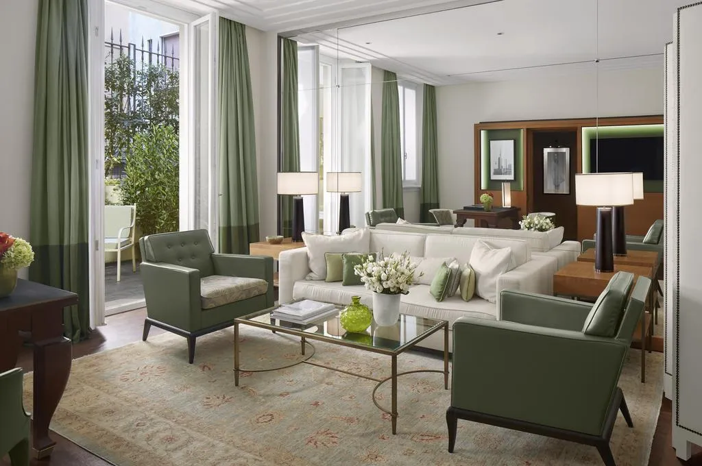 SUITE EXECUTIVE Room, Four Seasons Hotel Milano, Milan