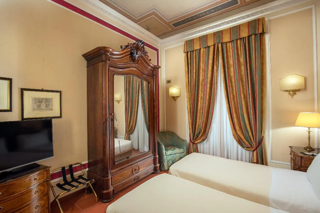 TWIN STANDARD Room, Hotel Canada, BW Premier Collection, Rome