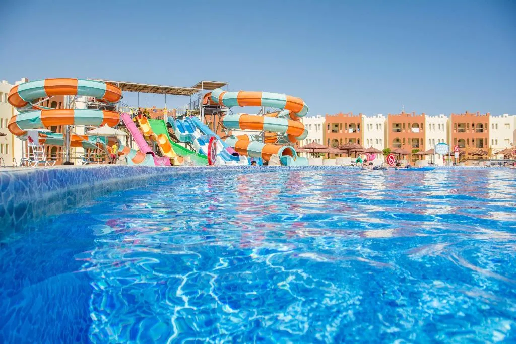 Pool, Sunrise Royal Makadi Resort, Red Sea Riviera