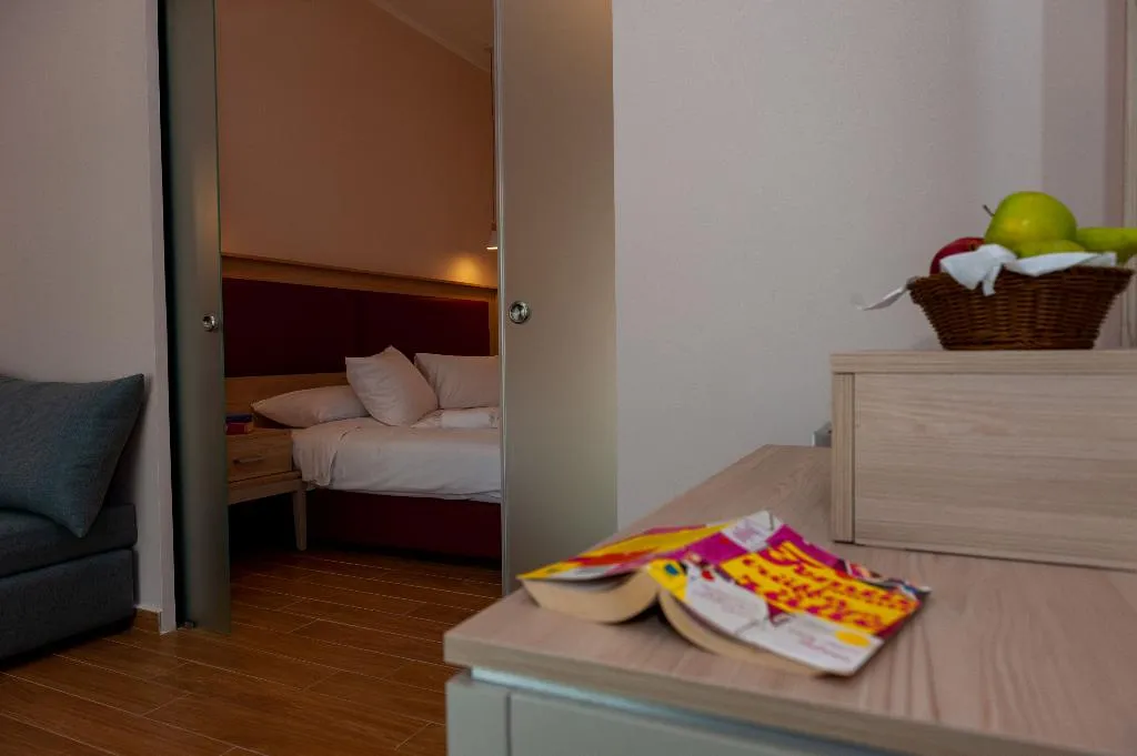 FAMILY ROOM CAPACITY 4 TWO BEDROOMS Room, Filerimos Village, Rhodes