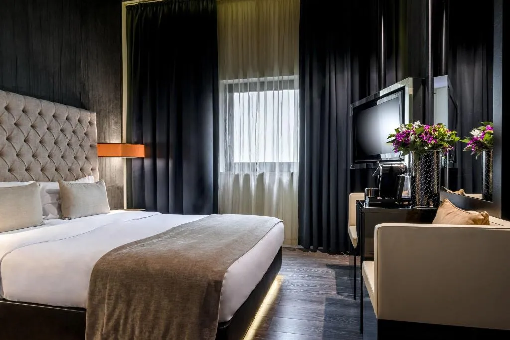 DOUBLE CLASSIC Room, 9 Hotel Mercy, Lisbon