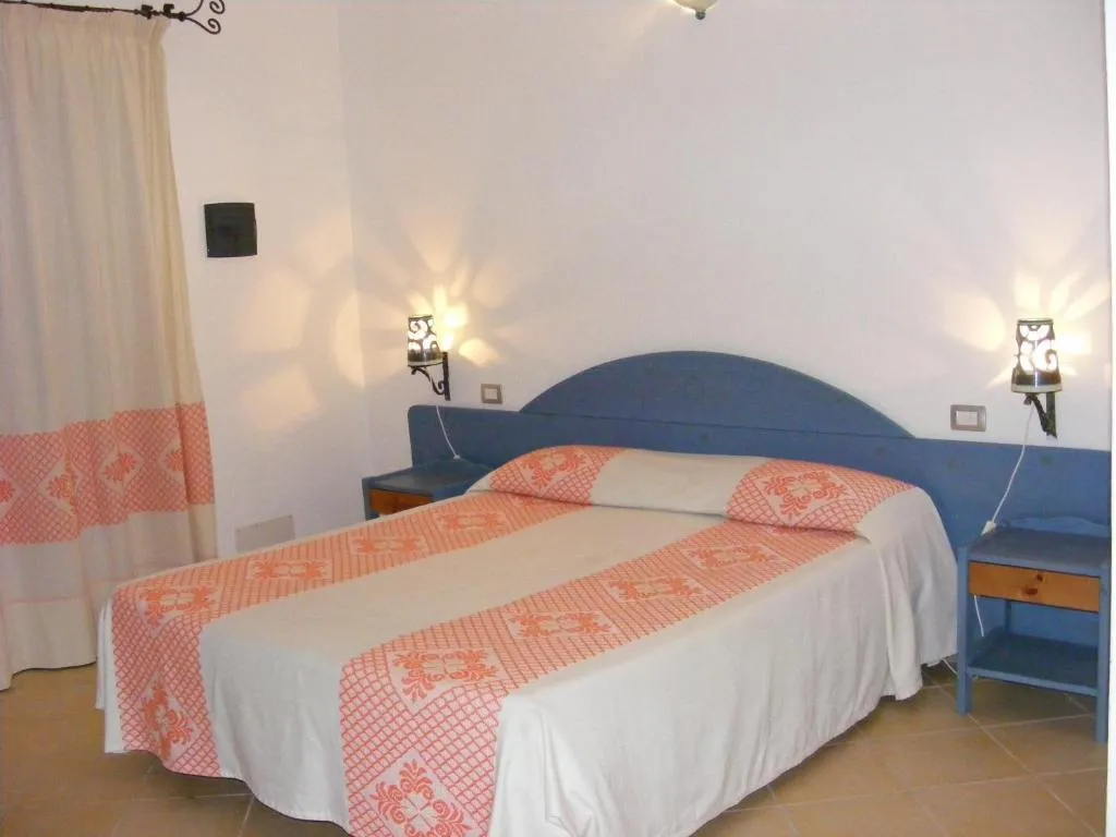 Room, Tenuta Su Vrau, Olbia