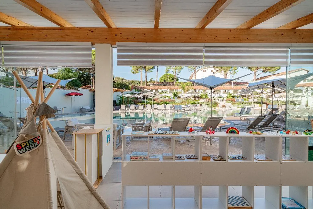 Sports and Entertainment, Club Esse Cala Bitta, Olbia