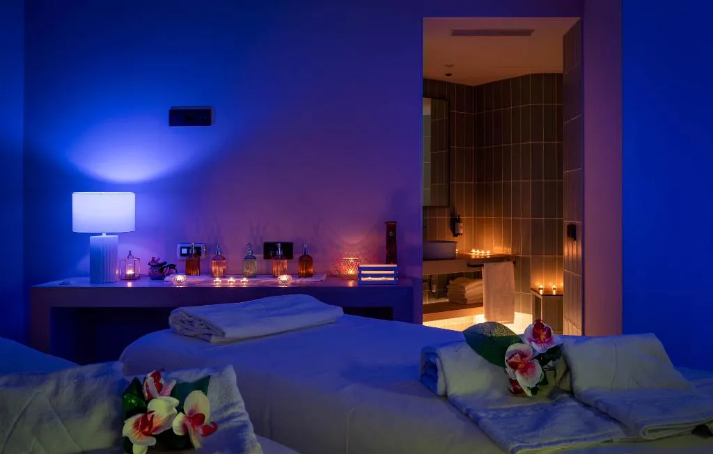 Sports and Entertainment, AQUA Hotel The Breeze & Spa - Adults Only +18, Costa Brava