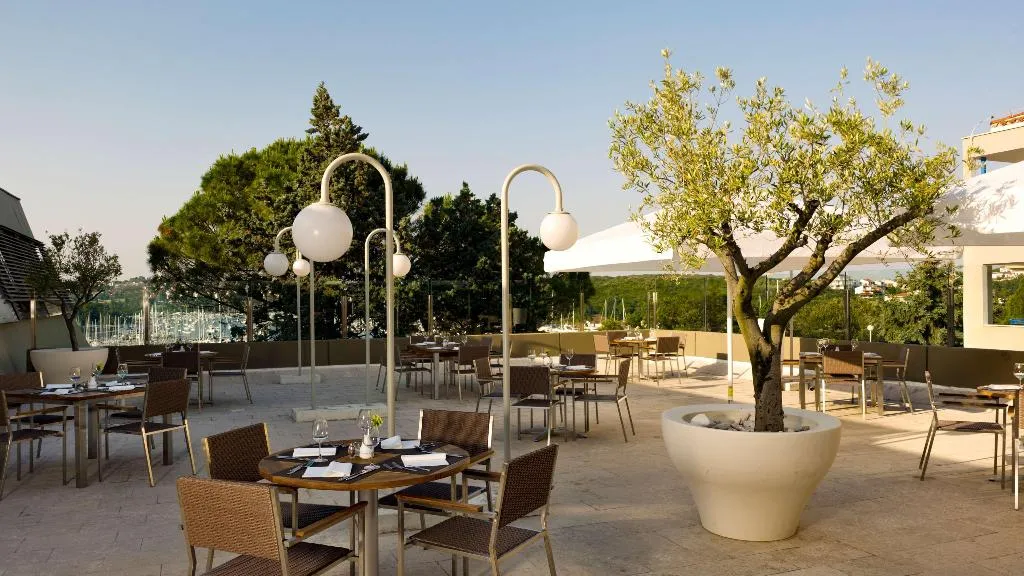 Restaurant, Park Plaza Verudela Resort, Istria