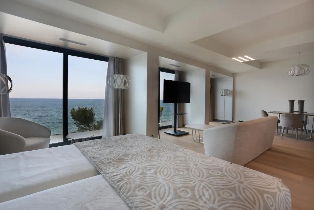 APARTMENT CAPACITY 2 ONE BEDROOM Room, Cosmo Apartments Platja D'Aro, Costa Brava