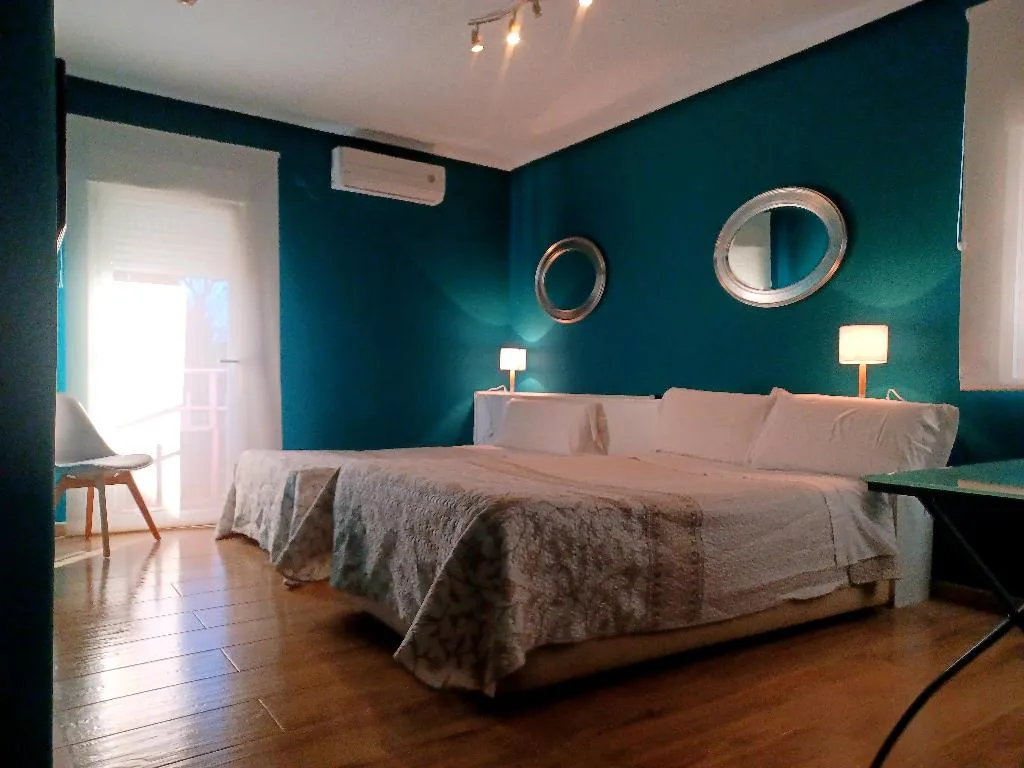 TRIPLE STANDARD Room, Hostal Aravaca Garden, Madrid