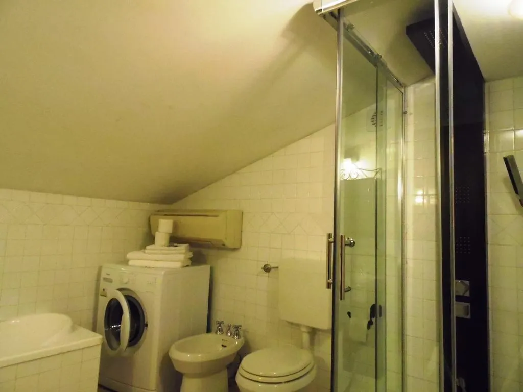CHALET CAPACITY 4 TWO BEDROOMS Room, Podere Caldaruccio La Pineta, Perugia