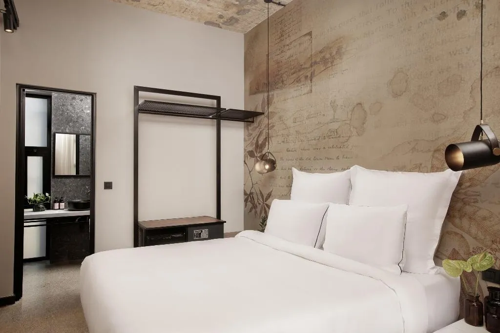 DOUBLE GUEST ROOM Room, Anise Aluma Athens, Tapestry Collection by Hilton, Athens