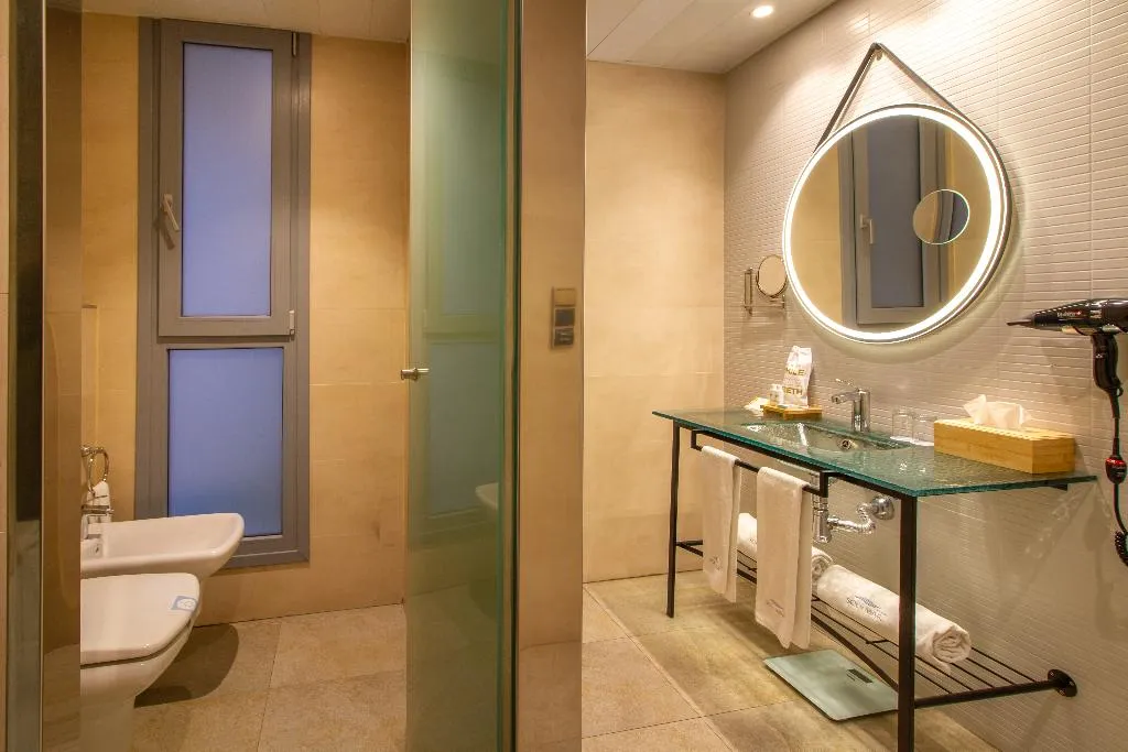 Double or Twin STANDARD Room, SOLYMAR Gran Hotel, Costa Blanca
