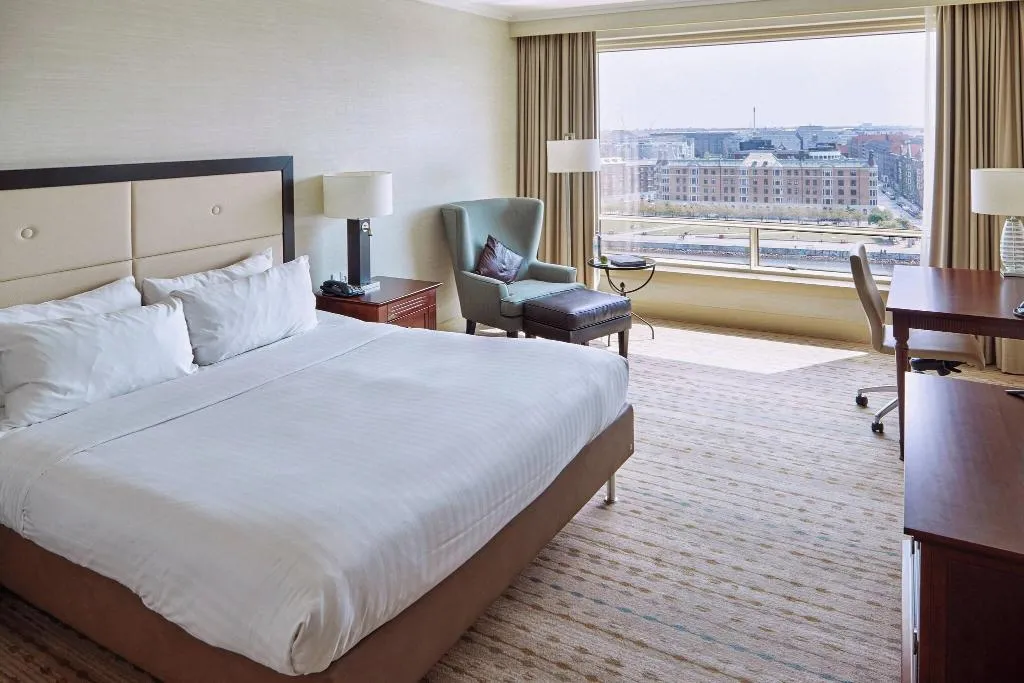 DOUBLE DELUXE WITH VIEWS Room, Marriott Hotel Copenhagen, Copenhagen